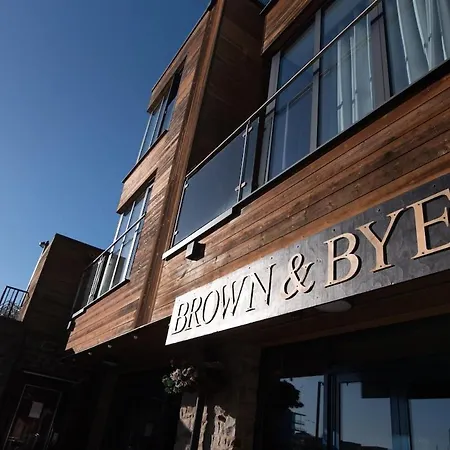 Boat House - Luxe With River View - Next To Harbour & Cafes * Bristol