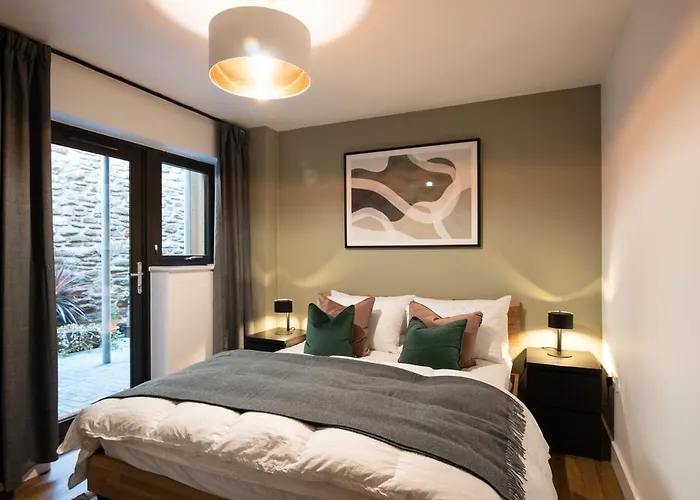 Boat House - Luxe With River View - Next To Harbour & Cafes Apartmán *