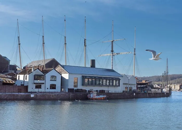 Apartmán Boat House - Luxe With River View - Next To Harbour & Cafes